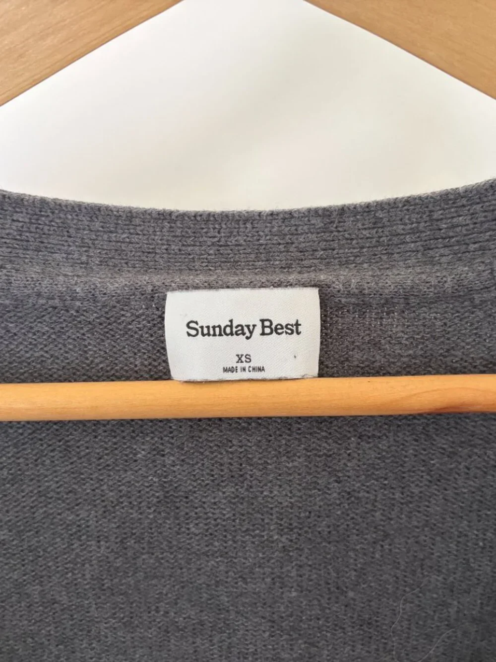 Sunday Best (Aritzia) Grey Cropped Cardigan - Picture 3 of 4